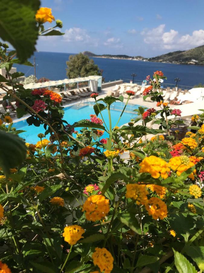Elena Village Hotel & Suites Myrties Exterior foto